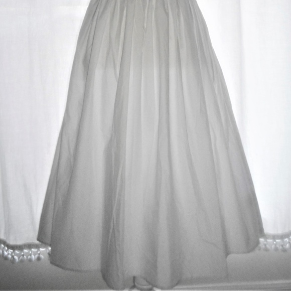 English Factory New White Smocked Sun Dress S - Picture 5 of 7